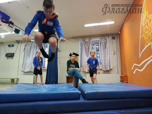 2026-01-03_16-25-05_Tug_IMG_933